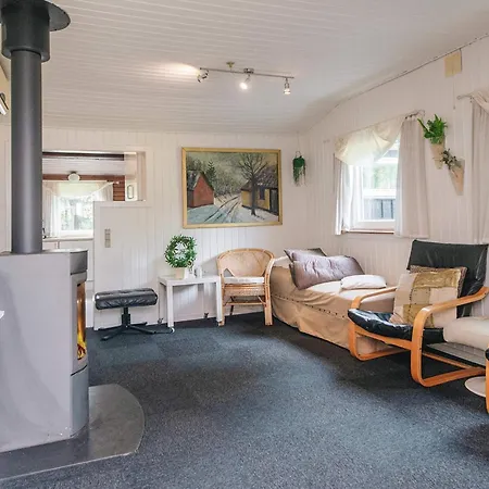 6 Person In Blåvand